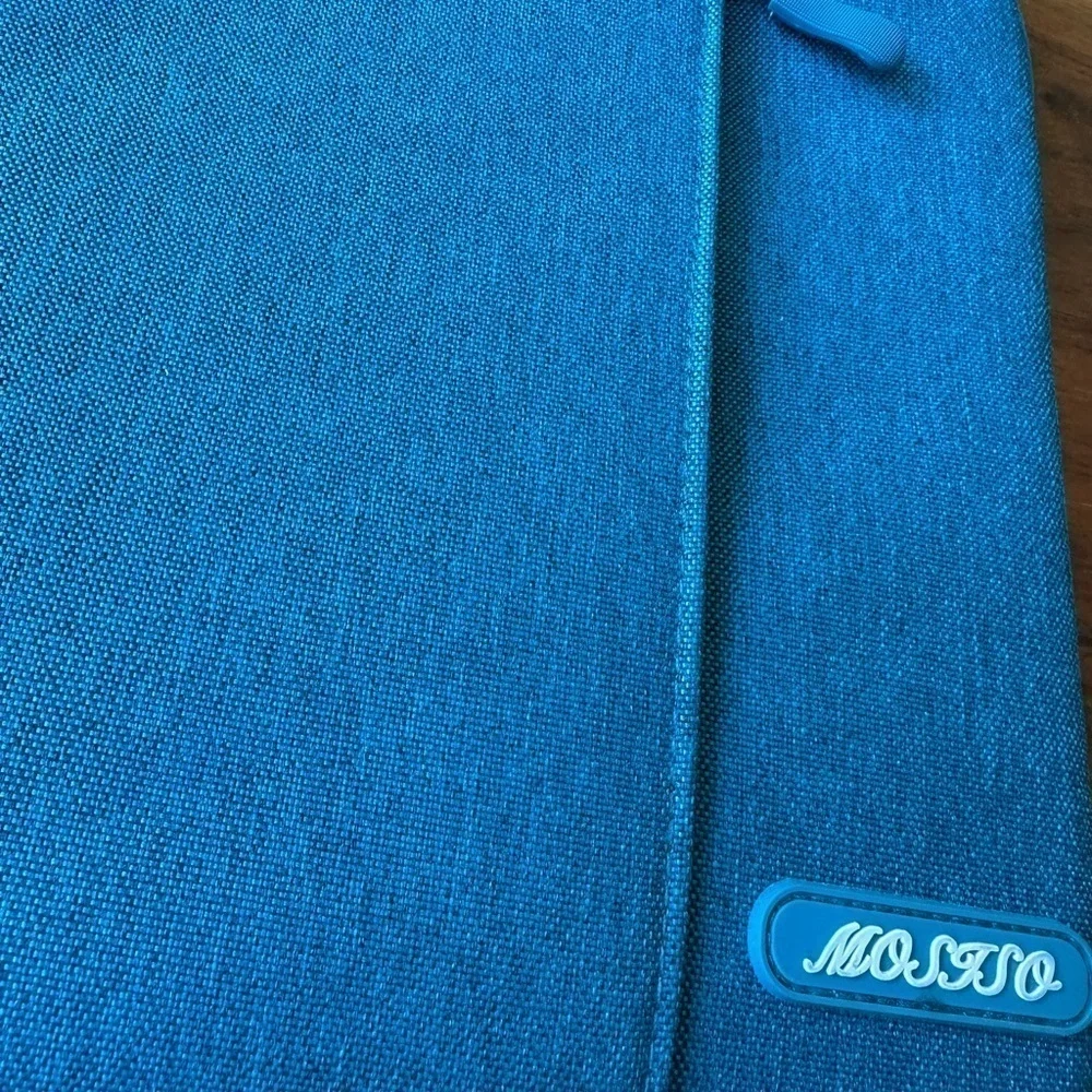 Teal blue nylon laptop computer/ipad 8.5x12” padded zippered pouch case